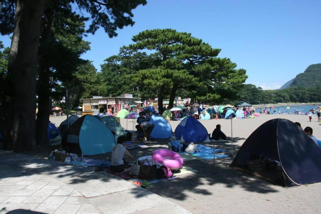 御浜岬の至福を一身に味わう 一軒家貸切宿で贅沢なバーベキューを楽しみながら夕陽に染まる戸田湾の美しさを満喫 Numazu Luaran gambar